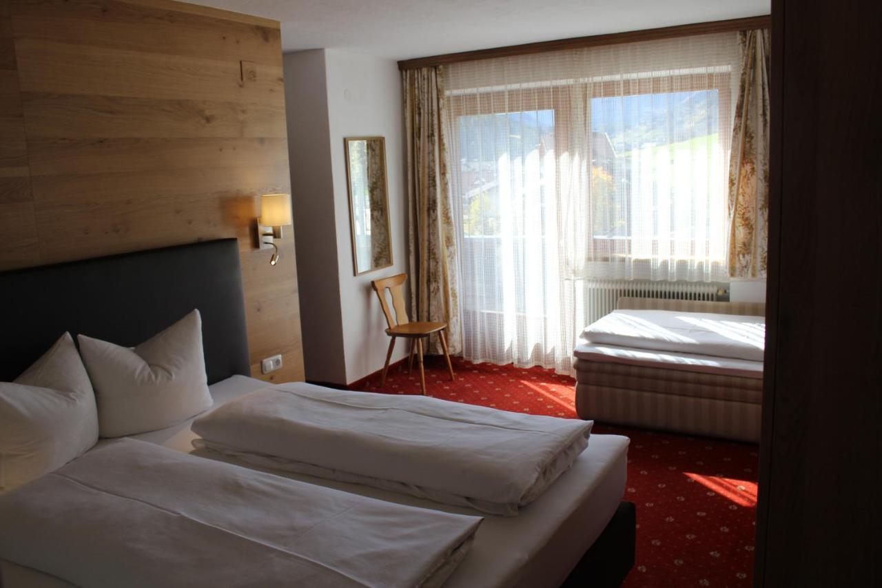Pension Jaegerhof Sankt Anton am Arlberg Exterior photo